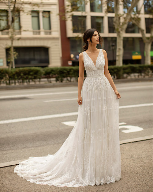 Les plus belles robes de mari?�e empire ?� taille haute 2020 - mari?�e.fr