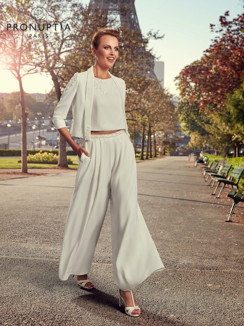 Tenue D Invitee Comment Porter Le Pantalon A Un Mariage