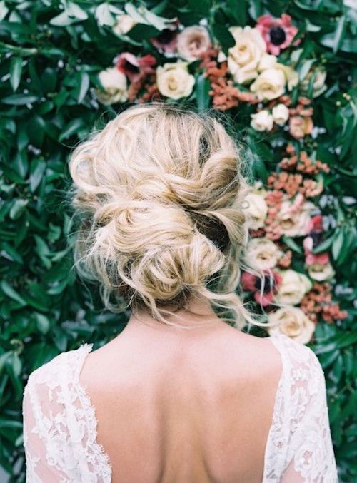 5 Idees De Coiffure Mariage Cheveux Mi Long