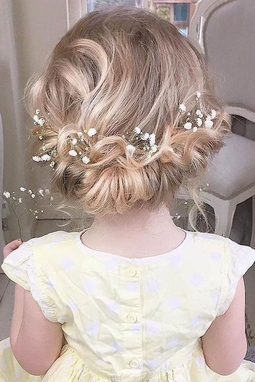 idées coiffure mariage petite fille