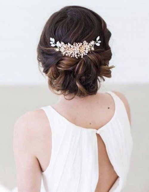 coiffure mariage cheveux mi-long