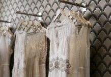 5 boutiques incontournables de robes de mariée à Paris