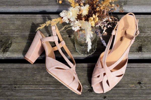 40 chaussures de mariée tendances en 2024 qui vont vous faire craquer ...