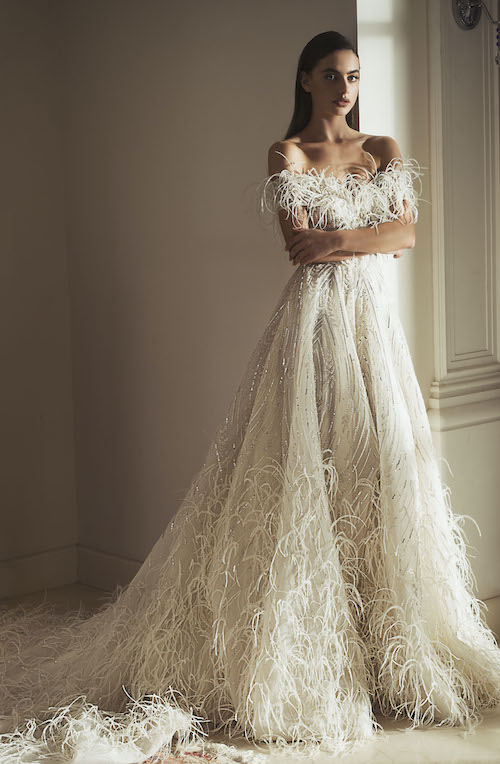 robe de mariée à plumes