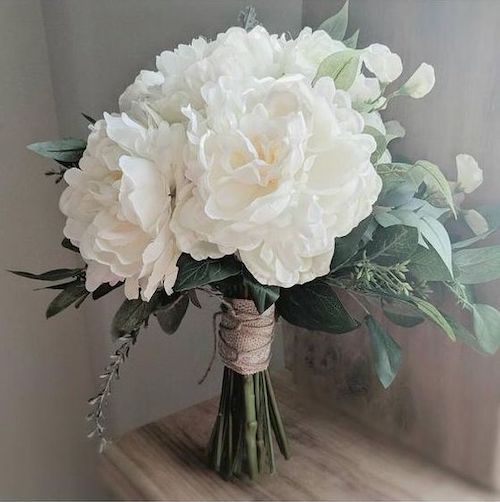 bouquet de mariée blanc