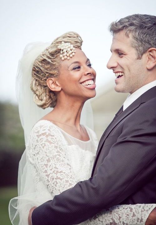 coiffure mariage cheveux crépus