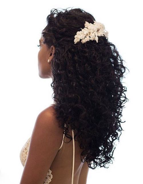 coiffure mariage cheveux crépus