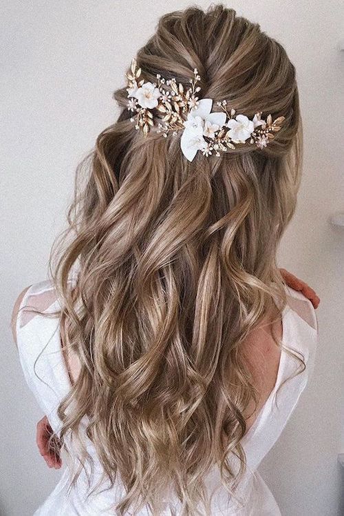 coiffure wavy mariage