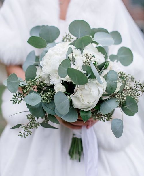 Bouquet mariée hiver : sélection coup de coeur pour vous inspirer !