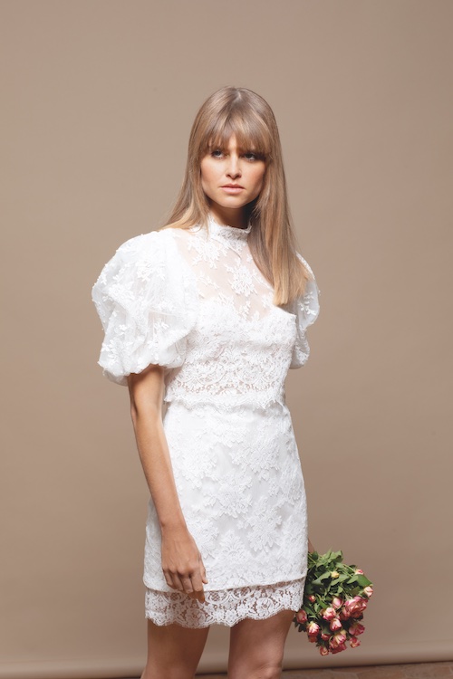 robe de mariée courte 2023