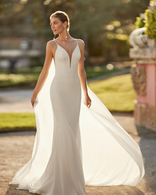 robe de mariée fourreau 2024