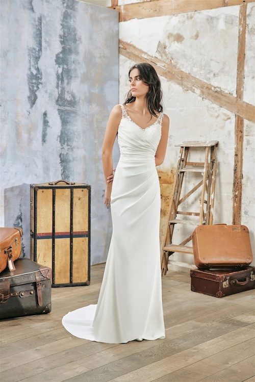 robe de mariée fourreau 2024