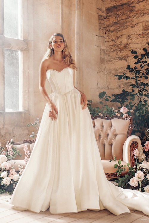 robe de mariée princesse disney 2023