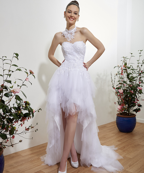 robe de mariée asymétrique