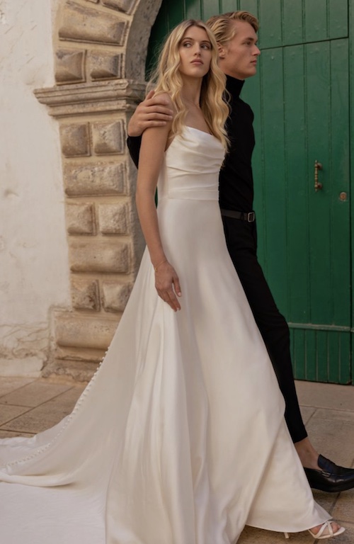 robe de mariée en satin 2024